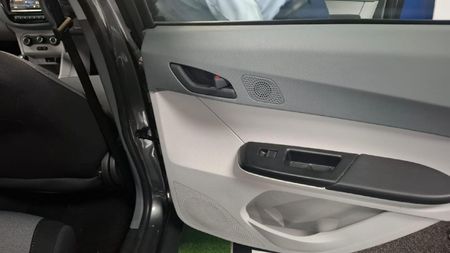 2026-TATA-Tiago-12-XM_17