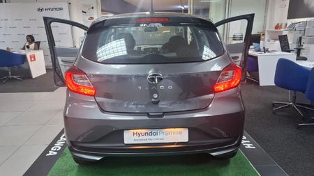 2026-TATA-Tiago-12-XM_18
