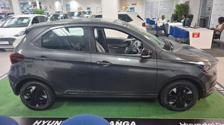 2026-TATA-Tiago-12-XM_21