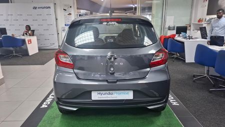 2026-TATA-Tiago-12-XM_3