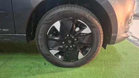 2026-TATA-Tiago-12-XM_7