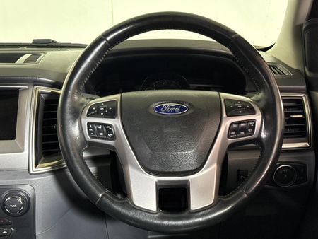 2017-Ford-Everest-32-TDCi-XLT-Auto_13