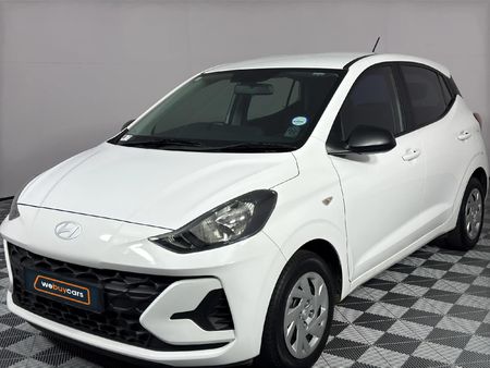 2023-Hyundai-Grand-i10-10-Motion_0