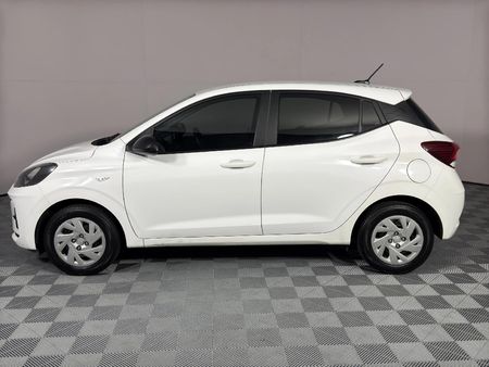 2023-Hyundai-Grand-i10-10-Motion_5