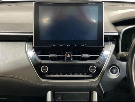2025-Toyota-Corolla-Cross-18-XS_20