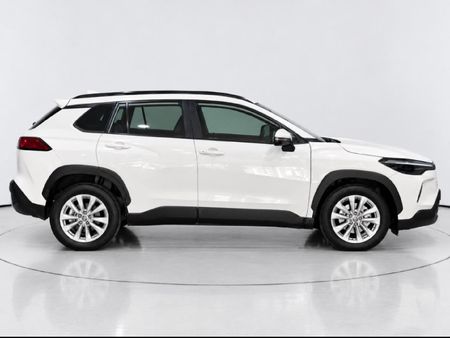 2025-Toyota-Corolla-Cross-18-XS_3