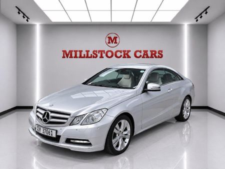 2011-Mercedes-Benz-E-Class-E-350-Coupe_5
