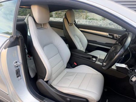 2011-Mercedes-Benz-E-Class-E-350-Coupe_7