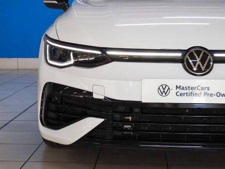 2024-Volkswagen-Golf-8-20-TSI-R-DSG_7