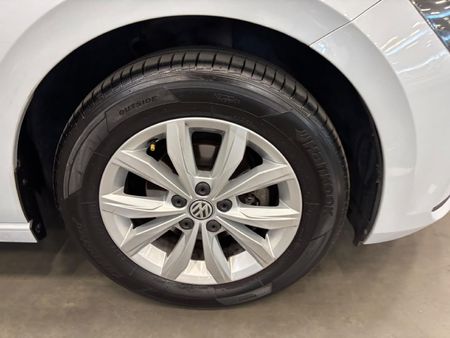 2018-Volkswagen-Polo-10-TSI-Comfortline_8
