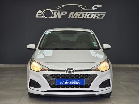 2019-Hyundai-i20-12-Motion_1