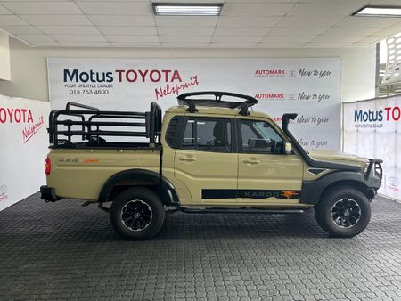 2023-Mahindra-Pik-Up-22-mHawk-S11-Dawn-4x4-Auto-Double-Cab_2