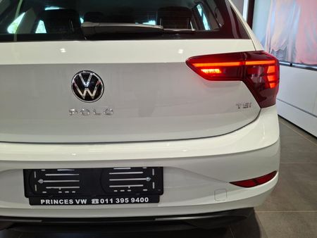 2026-Volkswagen-Polo-10-TSI_4
