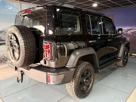 2026-GWM-Tank-300-24TD-Luxury-Auto_13