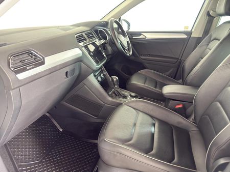 2019-Volkswagen-Tiguan-20-TDI-Comfortline-4Motion-Auto_9