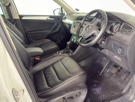 2019-Volkswagen-Tiguan-20-TDI-Comfortline-4Motion-Auto_10