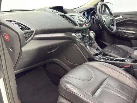2015-Ford-Kuga-20-EcoBoost-Titanium-AWD-Auto_9