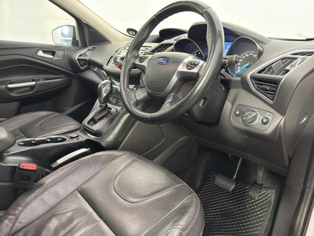 2015-Ford-Kuga-20-EcoBoost-Titanium-AWD-Auto_10