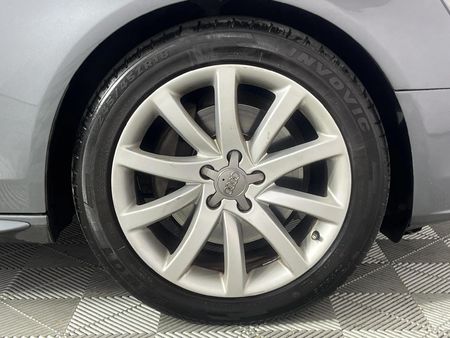 2012-Audi-A4-20T-SE-Auto_15