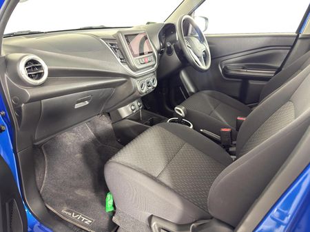 2024-Toyota-Vitz-10-XR-AMT_9