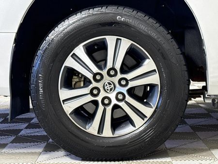 2022-Toyota-Quantum-28-GL-Auto-14-Seater_20