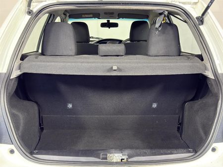 2019-Toyota-Etios-15-XS-5-dr_14