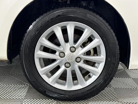 2019-Toyota-Etios-15-XS-5-dr_15