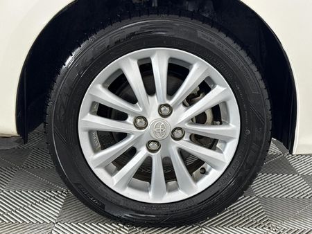2019-Toyota-Etios-15-XS-5-dr_16