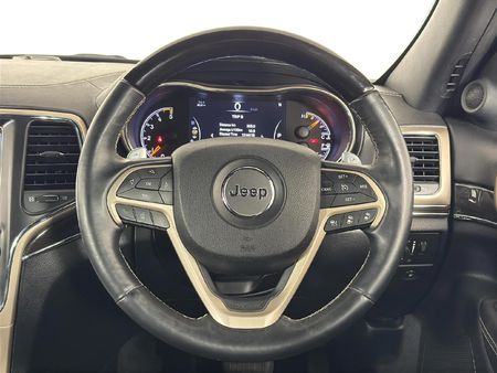 2015-Jeep-Grand-Cherokee-30-V6-CRD-Overland_14
