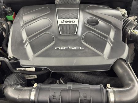2015-Jeep-Grand-Cherokee-30-V6-CRD-Overland_16