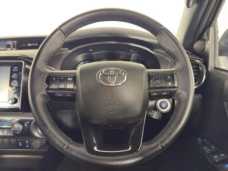 2024-Toyota-Hilux-28-GD-6-Raised-Body-Legend-RS-4x4-Auto-Double-Cab_13