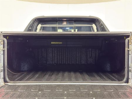 2024-Toyota-Hilux-28-GD-6-Raised-Body-Legend-RS-4x4-Auto-Double-Cab_14