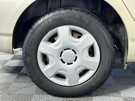 2007-Toyota-Corolla-140i-GLE_18