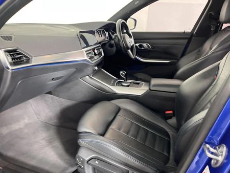 2019-BMW-3-Series-320d-M-Sport-Launch-Edition_9