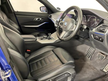 2019-BMW-3-Series-320d-M-Sport-Launch-Edition_10