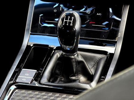 2026-Chery-Tiggo-Cross-15-Lit_11
