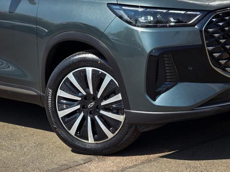 2026-Chery-Tiggo-8-Pro-15T-CSH-Apex-DHT-Phev_1