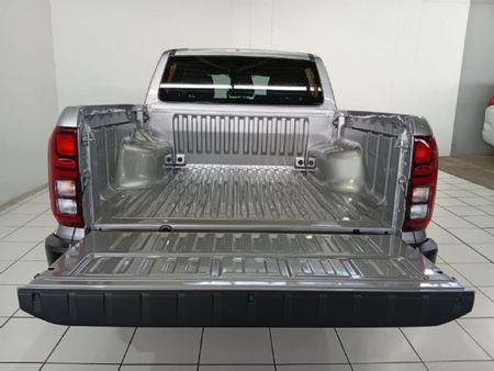 2026-Mitsubishi-Triton-24-Di-DC-GLS-4x4-Double-Cab-Auto_11