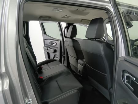 2026-Mitsubishi-Triton-24-Di-DC-GLS-4x4-Double-Cab-Auto_8