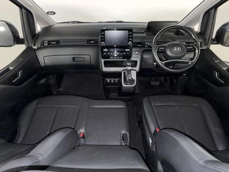 2024-Hyundai-Staria-22d-Executive-Auto_6