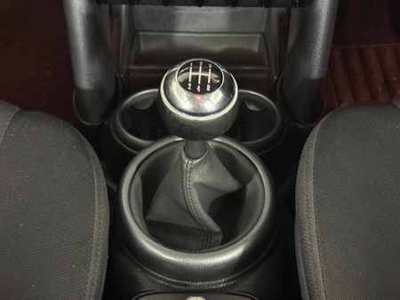 2006-MINI-Hatch-Cooper_10