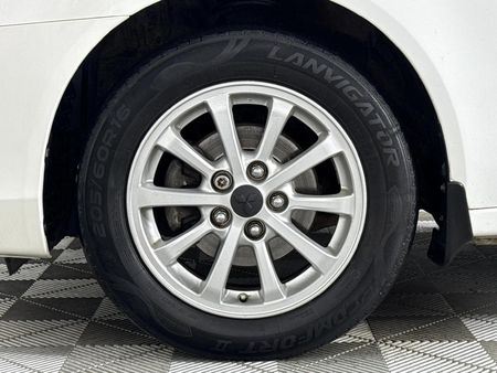 2011-Mitsubishi-Lancer-20-GLS_16