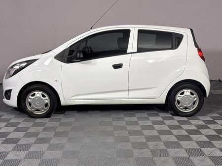 2016-Chevrolet-Spark-12-Campus_5