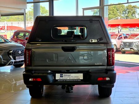 2025-JAC-T9-20-CTI-Super-Lux-Auto-Double-Cab_25