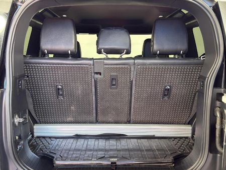 2021-Land-Rover-Defender-90-D300-SE-X-Dynamic-221kW_16