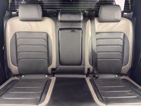 2023-Volkswagen-Amarok-30-TDI-V6-184kW-4Motion-Aventura-Auto-Double-Cab_8