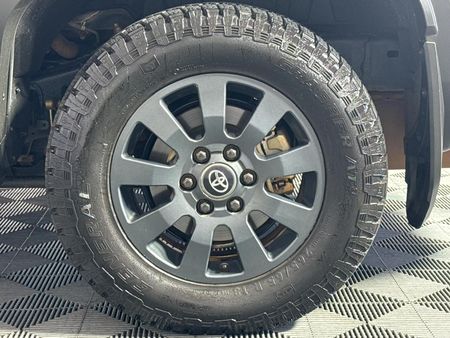 2025-Toyota-Land-Cruiser-Prado-VX-R-28GD-Auto_19
