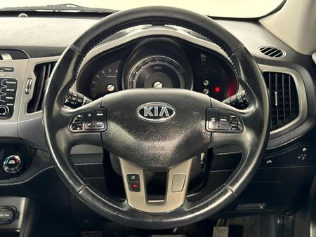 2015-Kia-Sportage-20-CRDi-Auto_13