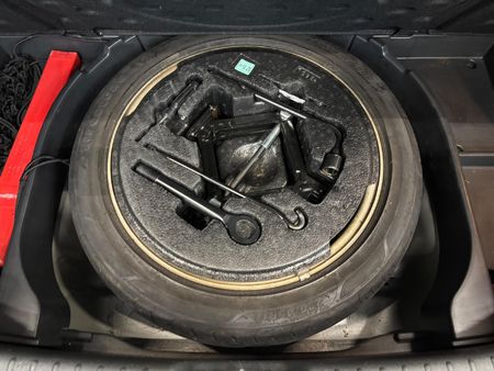 2011-Hyundai-i30-20_13