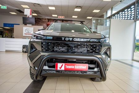 2026-Toyota-Hilux-28-GD-6-Raider-4x4-Auto-Double-Cab_6